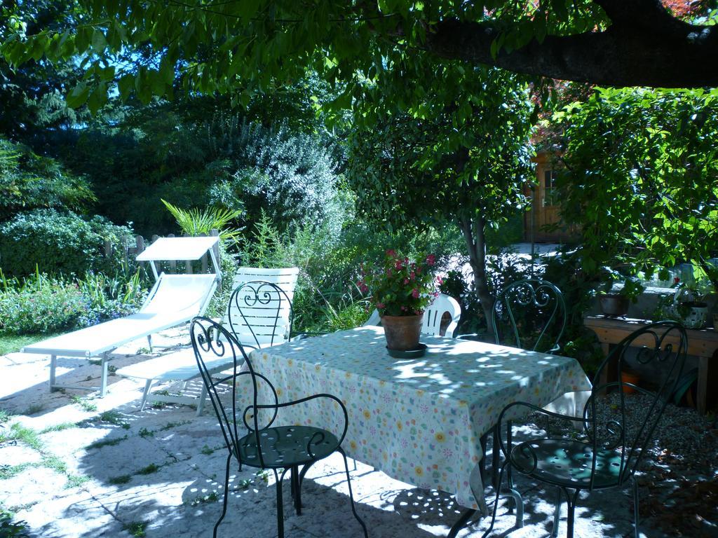 Domegliara B&B Villa Dei Pini المظهر الخارجي الصورة