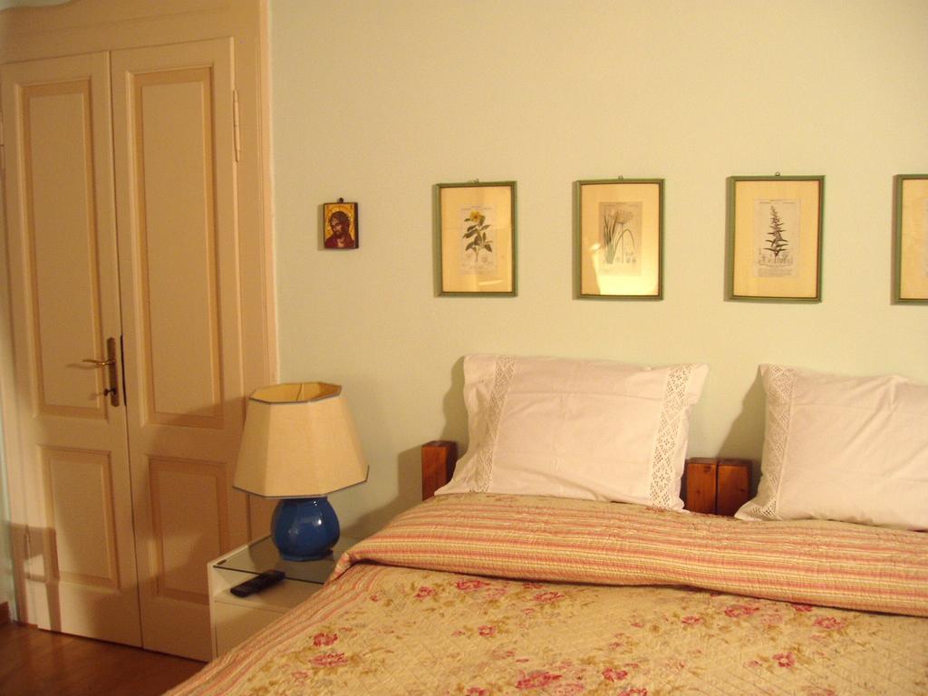 Domegliara B&B Villa Dei Pini الغرفة الصورة